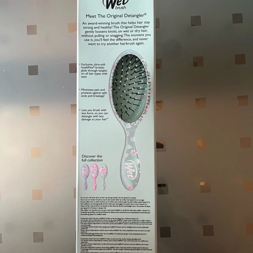 Hello Kitty Original Wet brand detangler hair brush  50th Anniversary - Picture 2 of 2